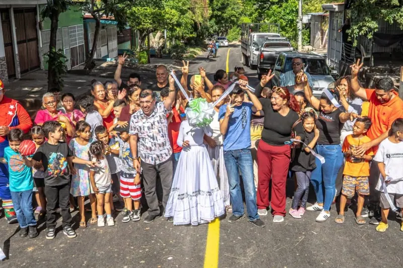 Ocho nuevas calles mejoran la movilidad en el barrio Carlos Núñez