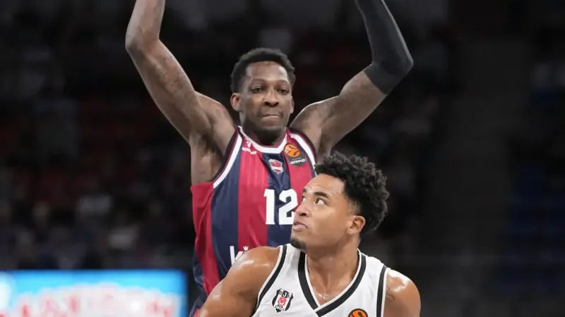 84-92: El Baskonia se estrella contra su desacierto ante el Besiktas