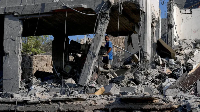 Varios muertos tras un ataque israelí contra una vivienda en el sur del Líbano