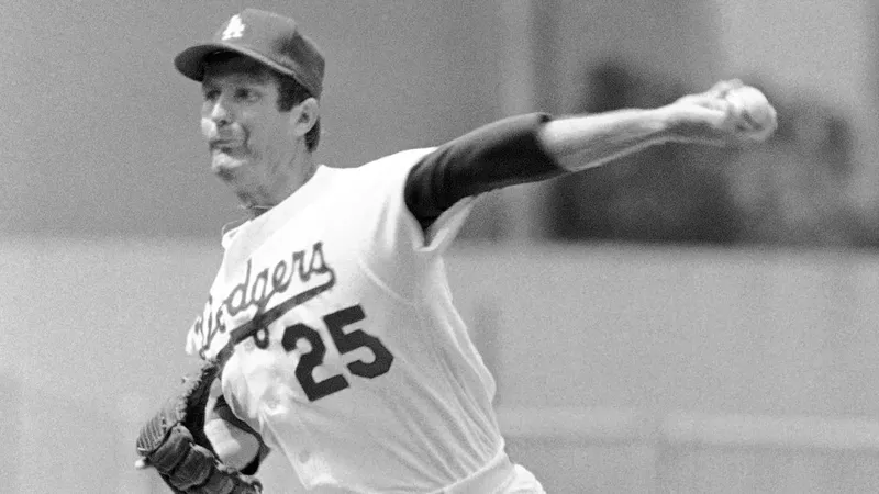 Murió Tommy John, el pitcher cuya cirugía cambió para siempre la historia del béisbol