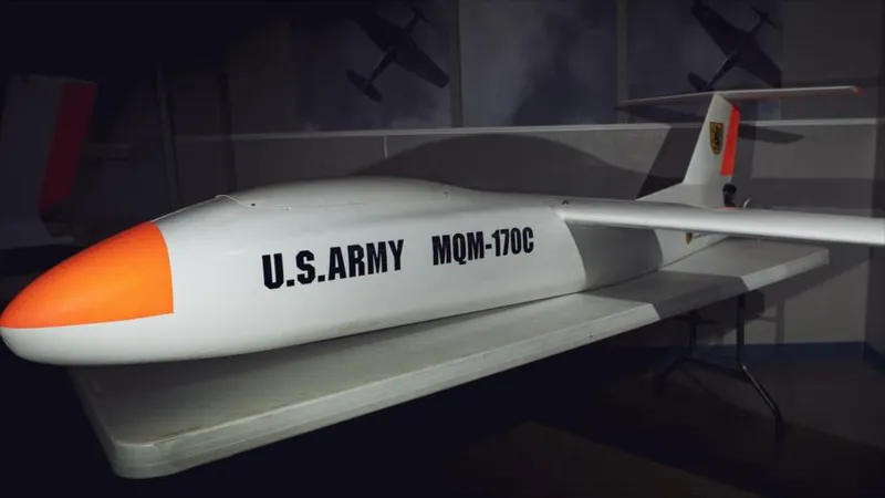 Irán captura un segundo dron espía MQM-170 de EEUU en el estrecho de Ormuz