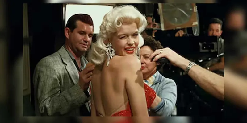 El último viaje de Jayne Mansfield: cómo sobrevivieron sus tres hijos
