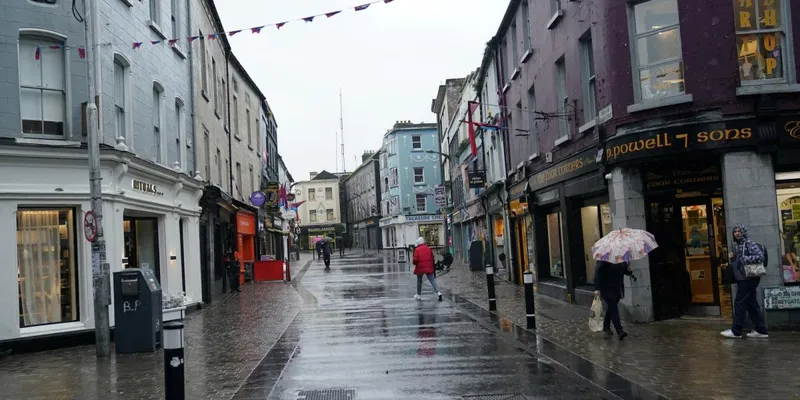 Irlanda arrastra a la economía de la zona euro