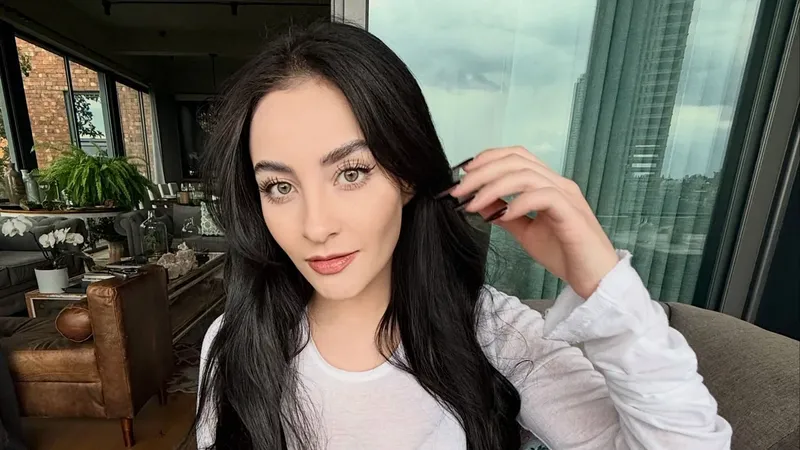 Paola Dalay habla de su relación con José Eduardo Derbez y desmiente infidelidad: 'Cuernos no ha habido aquí'