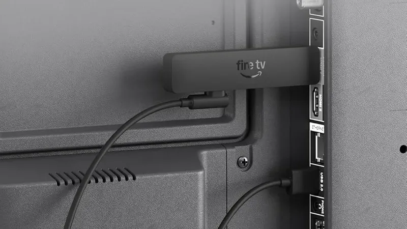 Amazon deja por menos de 25 euros su Fire TV Stick con Fire OS y miles de aplicaciones