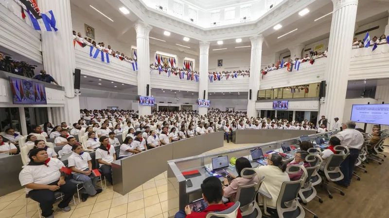 Exposición del Dr Gustavo Porras en el Proceso de Consulta de Reformas Constitucionales con la juventud y estudiantes
