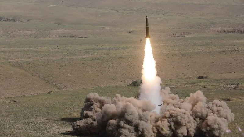 Rusia asesta un golpe de represalia a Kiev con su puño hipersónico