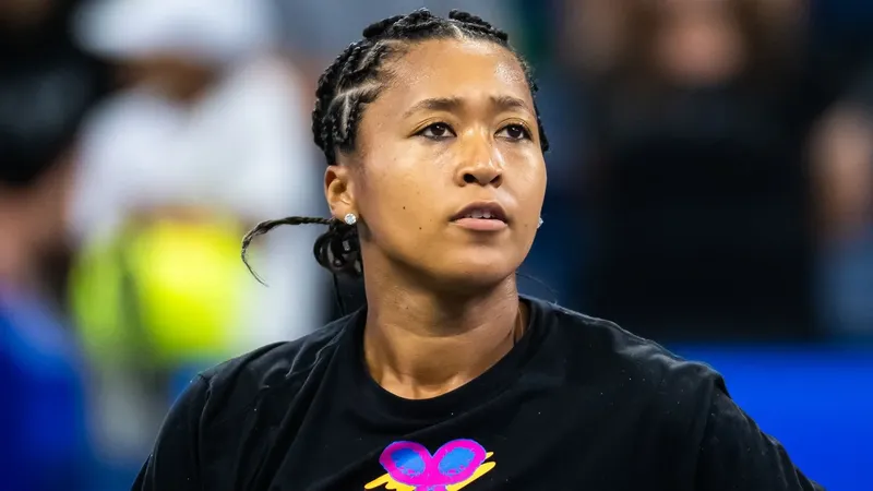 Naomi Osaka deslumbra con su estilo en su primer entrenamiento para el US Open