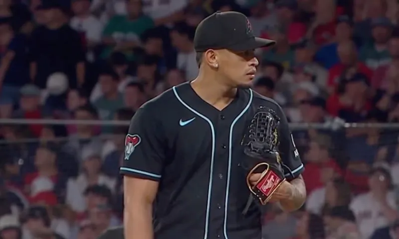 Loáisiga cumple, pero Arizona pierde ante Boston 9-4