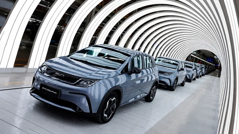 Tras una crisis que ha durado 8 meses, BYD vuelve a resurgir, sus ventas se disparan y el precio de las acciones también