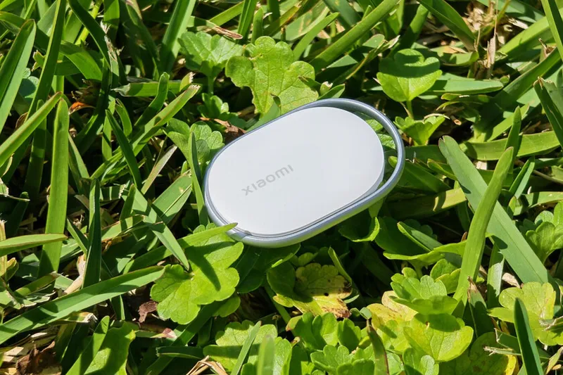 Hay localizadores más allá del AirTag: el de Xiaomi cuesta 9 euros y funciona con iPhone