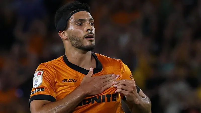 Raúl Jiménez le dio la victoria a Wolverhampton en la Championship