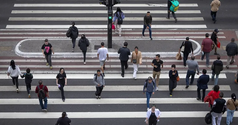 Brasil se une al club de la jornada laboral de 40 horas: lista de países que menos trabajan en Latam