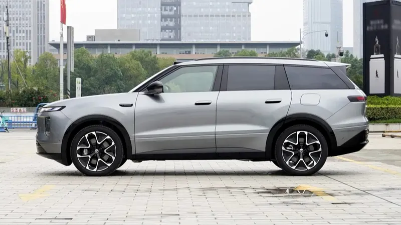 Volkswagen presenta un nuevo SUV híbrido con 1.602 km de autonomía y 5 asientos que cuesta menos que un Golf
