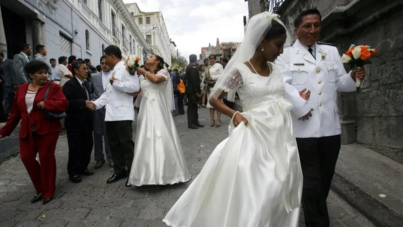 Los matrimonios y nacimientos en Ecuador van a la baja: ¿cambio cultural o limitantes económicas?