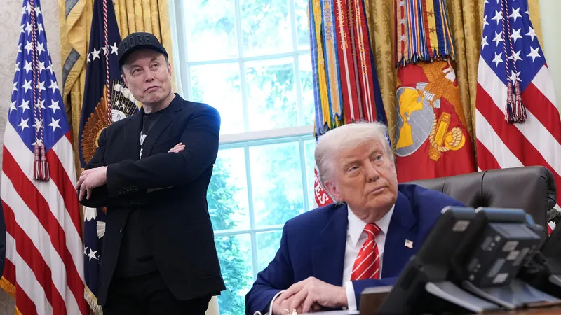 Trump revela cómo reaccionó cuando Musk se hizo el primer billonario del mundo