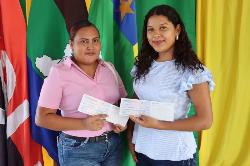389 estudiantes de URACCAN Bilwi reciben beca universitaria