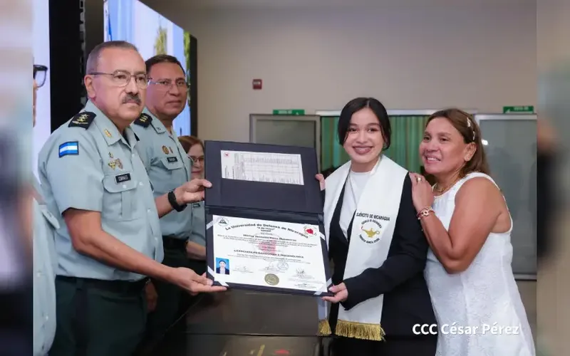 Ejército gradúa a nuevos profesionales en radiología e imagenología