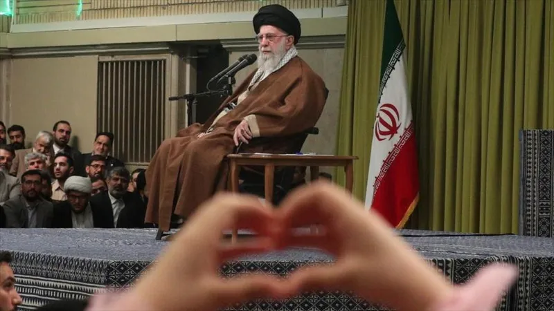 Líder mártir de Irán, voz silenciada que pretendía liberar a la mujer de las garras de la lujuria occidental