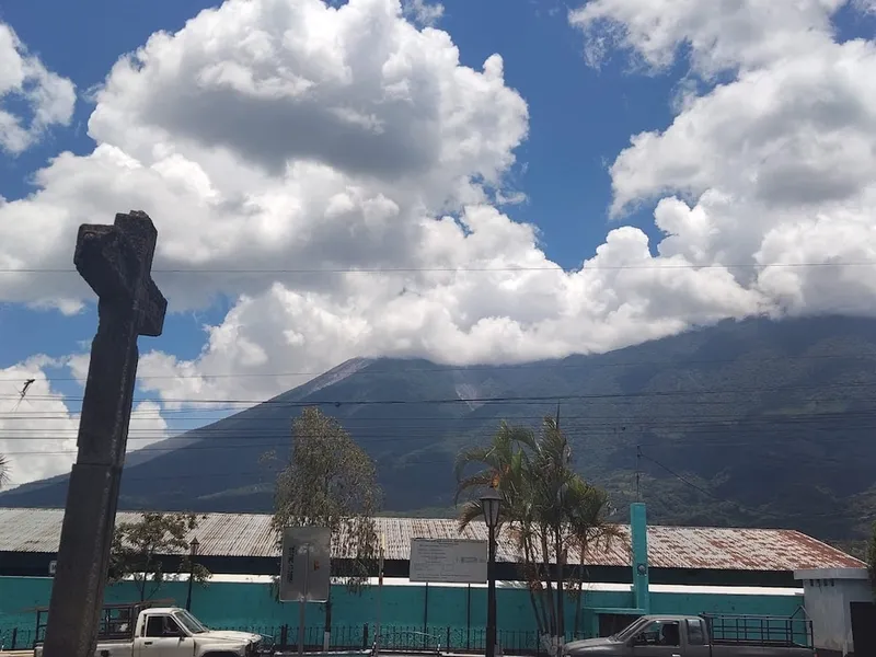 Familias evacuadas por el Volcán de Fuego regresan a sus hogares en Guatemala