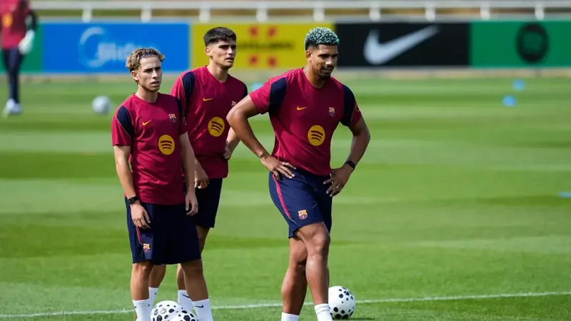 Ronald Araujo, cedido al Liverpool