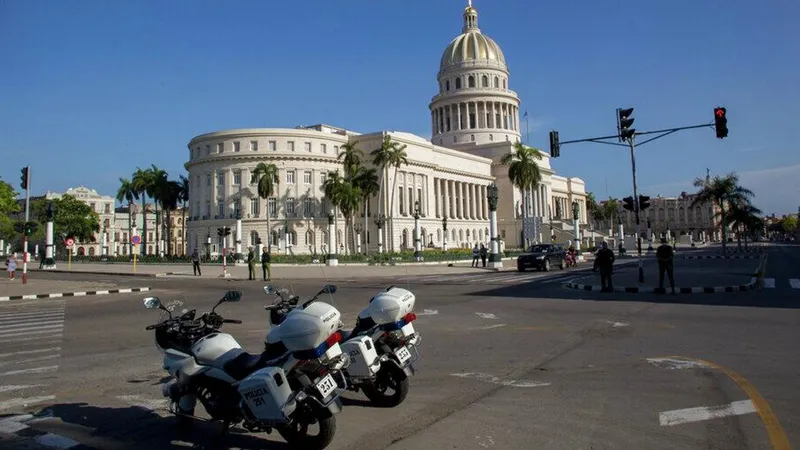 El Parlamento de Cuba alerta a las instituciones internacionales sobre "la real y peligrosa amenaza" de EEUU