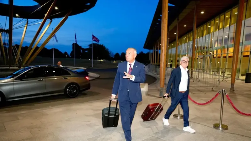 Yuste ya está en la concentración del Barça