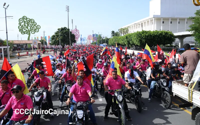 Motorizada sandinista celebra las victorias revolucionarias del 47/19