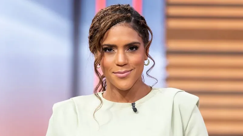 Francisca responde a las críticas sobre su abdomen: ‘Somos tremendas expertas en crearnos inseguridades'
