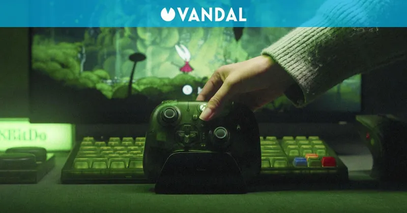 8BitDo se pone nostálgica con XBOX y lanza en Europa una gama de accesorios inspirados en la primera consola