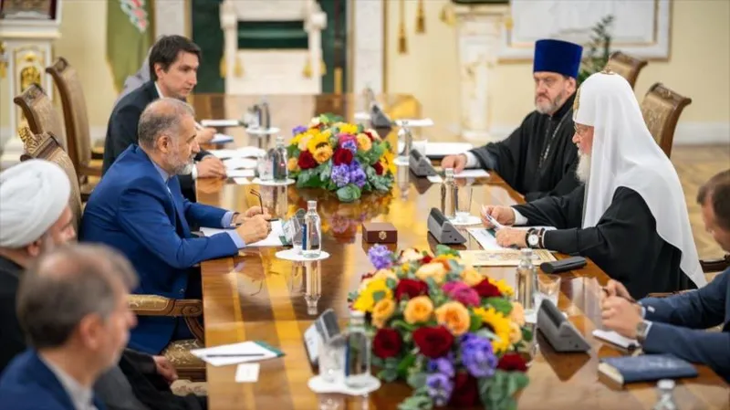 Iglesia ortodoxa de Rusia recibe una misiva por parte del Líder de Irán