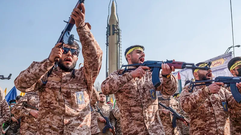 CGRI detalla sus últimos golpes contra activos de EE.UU. en Baréin y Kuwait