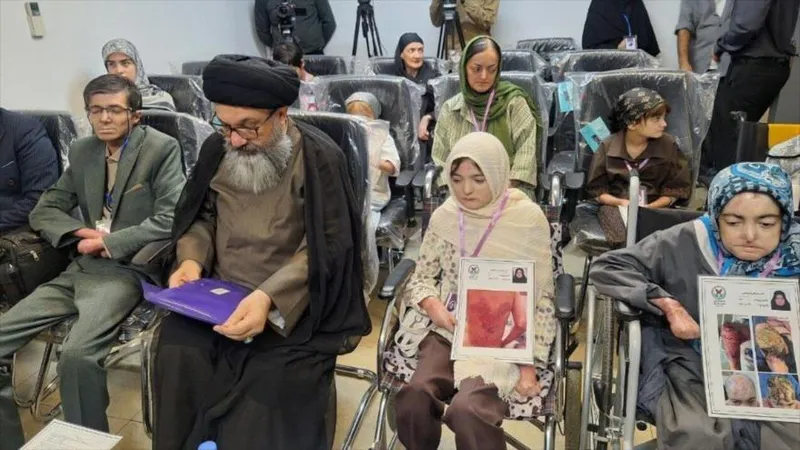 Irán vende petróleo incautado a EEUU para compensar a pacientes con EB