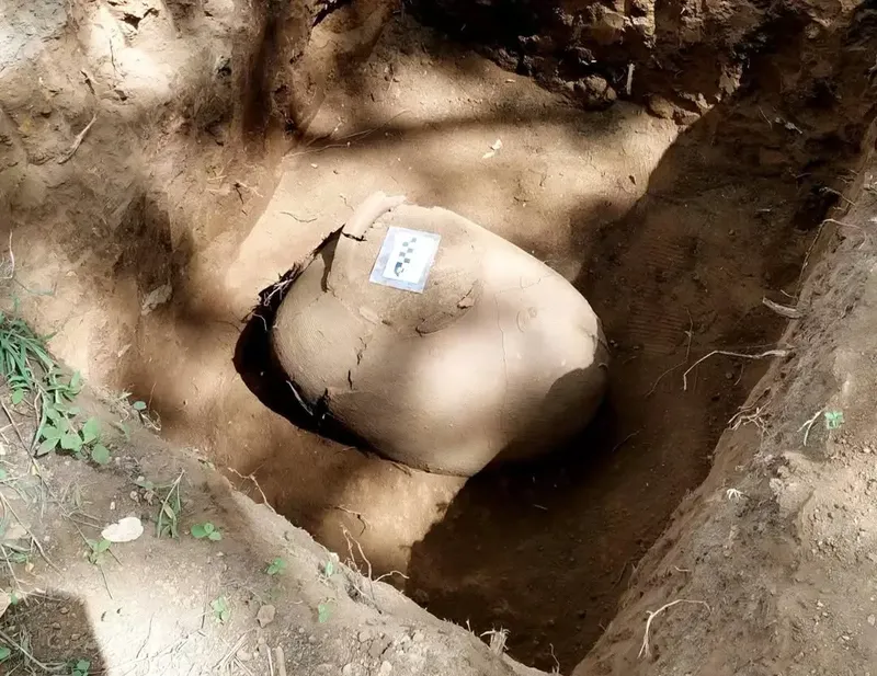 Hallan urna funeraria prehispánica del período Sapoá en Managua