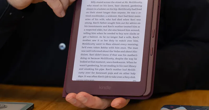 Amazon renueva los Kindle desde US$150 y estrena un control remoto para pasar páginas