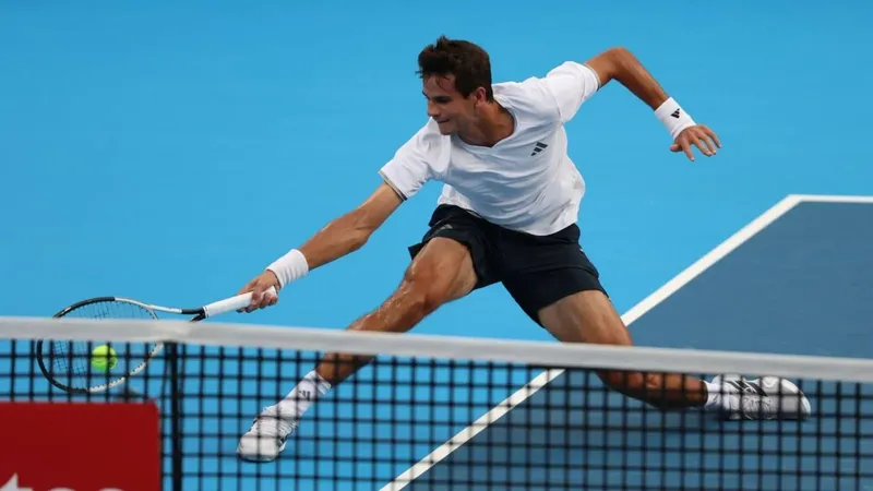Hoy juega Rafa Jódar contra Flavio Cobolli: horario y dónde ver los octavos de Cincinnati