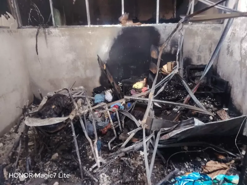 Incendio reduce a cenizas vivienda en Julio Buitrago, Managua