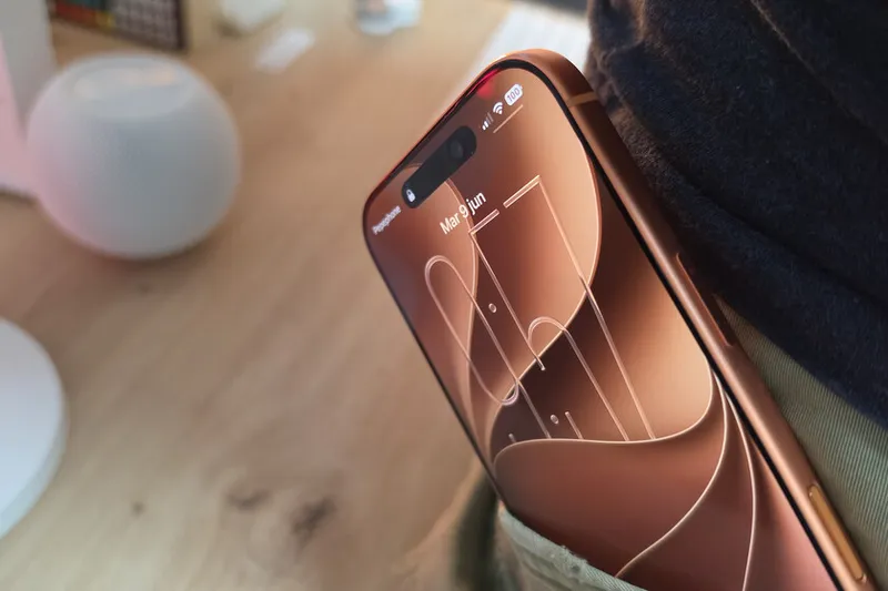Cómo descargar gratis los nuevos fondos de pantalla de iOS 27 y hacer que tu iPhone parezca recién estrenado