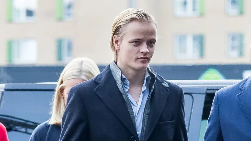 Marius Borg, hijo de la princesa Mette-Marit de Noruega, sentenciado a cuatro años en prisión