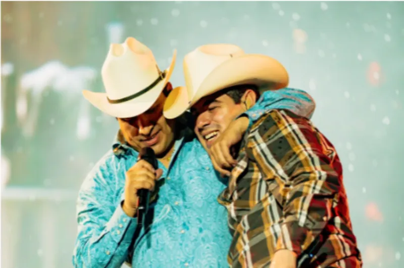 Noche inolvidable en Guadalajara: Julión Álvarez y Alfredo Olivas hacen historia en el Estadio Jalisco