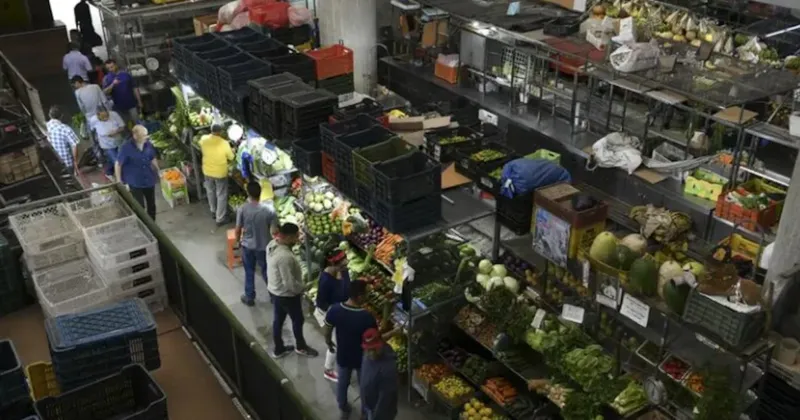 ¿Por qué la inflación en Venezuela bajó al 8,4% mientras los precios subieron un 225%?