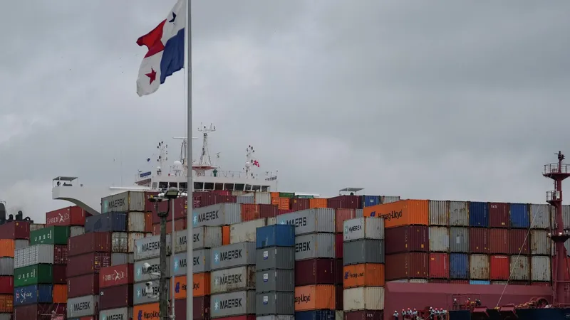 El Canal de Panamá se prepara para posibles sequías por el fenómeno 'El Niño'