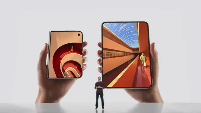 Craig Federighi, jefe de software de Apple: “El iPhone Duo puede llenar el vacío del iPad mini”