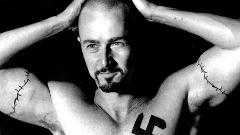 Poco se habla de que, en solo tres años, este actor estrenó tres de las mejores películas de finales de los 90