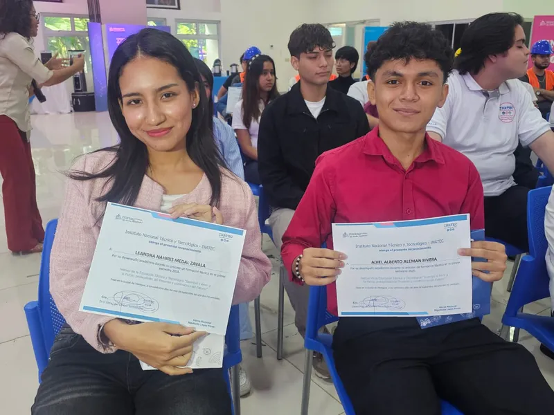116 estudiantes de INATEC reciben reconocimiento por su excelencia