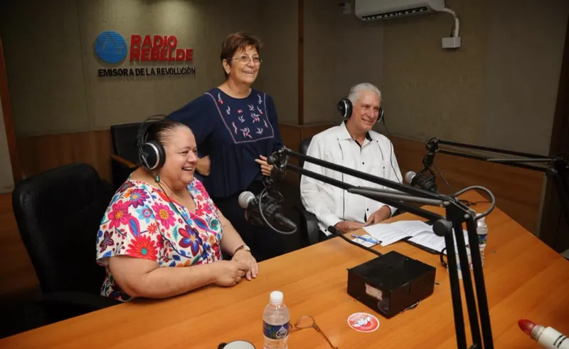 Díaz-Canel anuncia nuevo programa radial “Criterio Compartido”