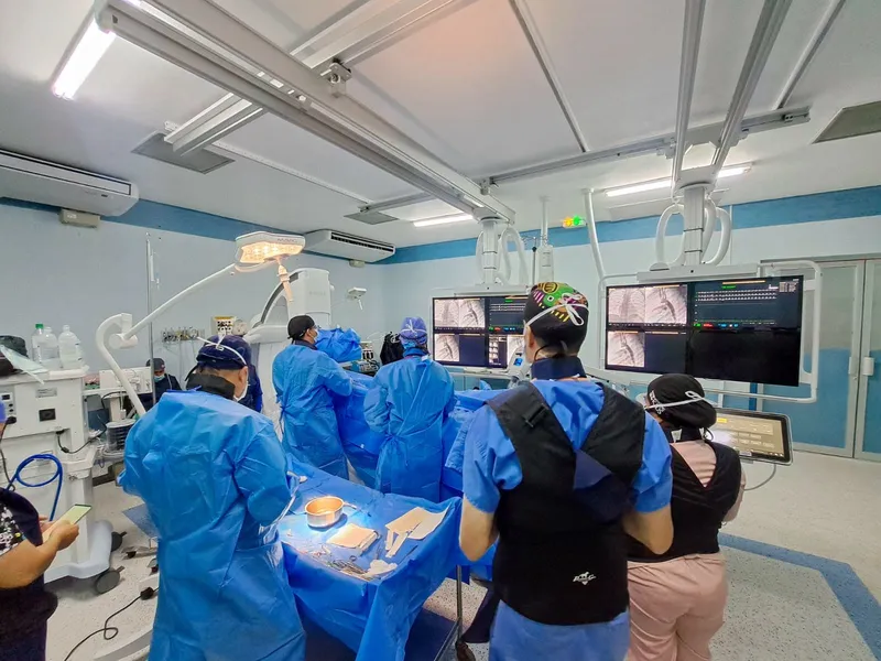 Avanza con éxito jornada de cateterismo cardíaco gratuito en el Hospital La Mascota
