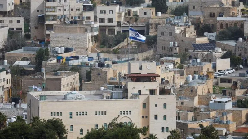Israel firma acuerdo de $ 2300 millones para expandir colonias ilegales
