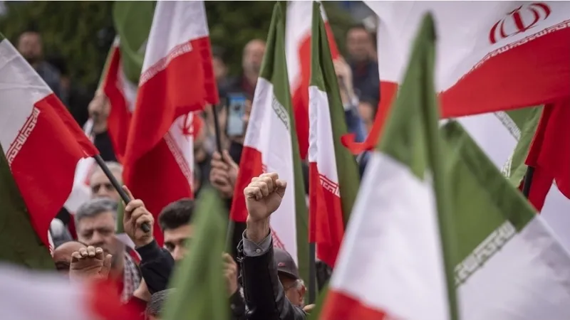 EE.UU ofrece millonaria recompensa por información sobre comandantes iraníes