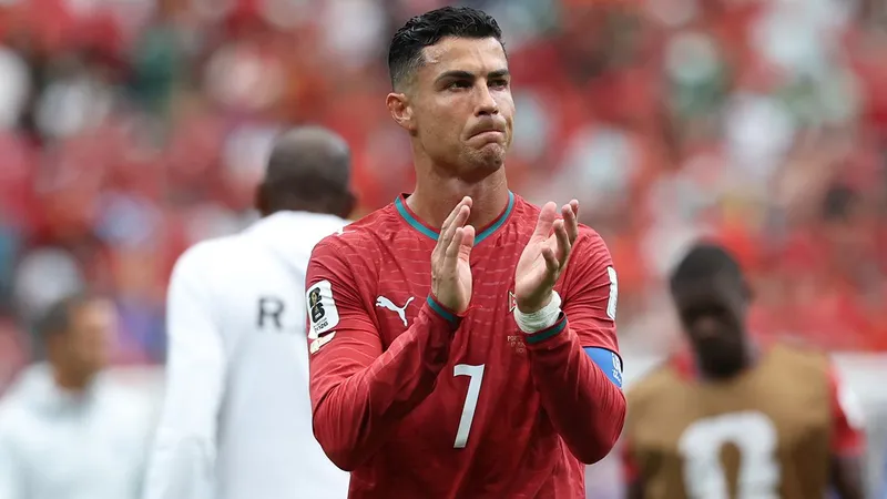 Cristiano Ronaldo levanta la cara después de su peor partido en un Mundial